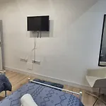 18 Habitación En Vivienda Centrica *